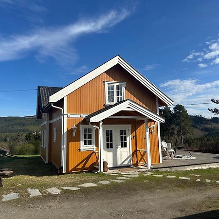 Guesthouse 20 Min From Sjusjoen, 30 Min From Lillehammer And Hamar, 2H From Oslo Buitenkant foto